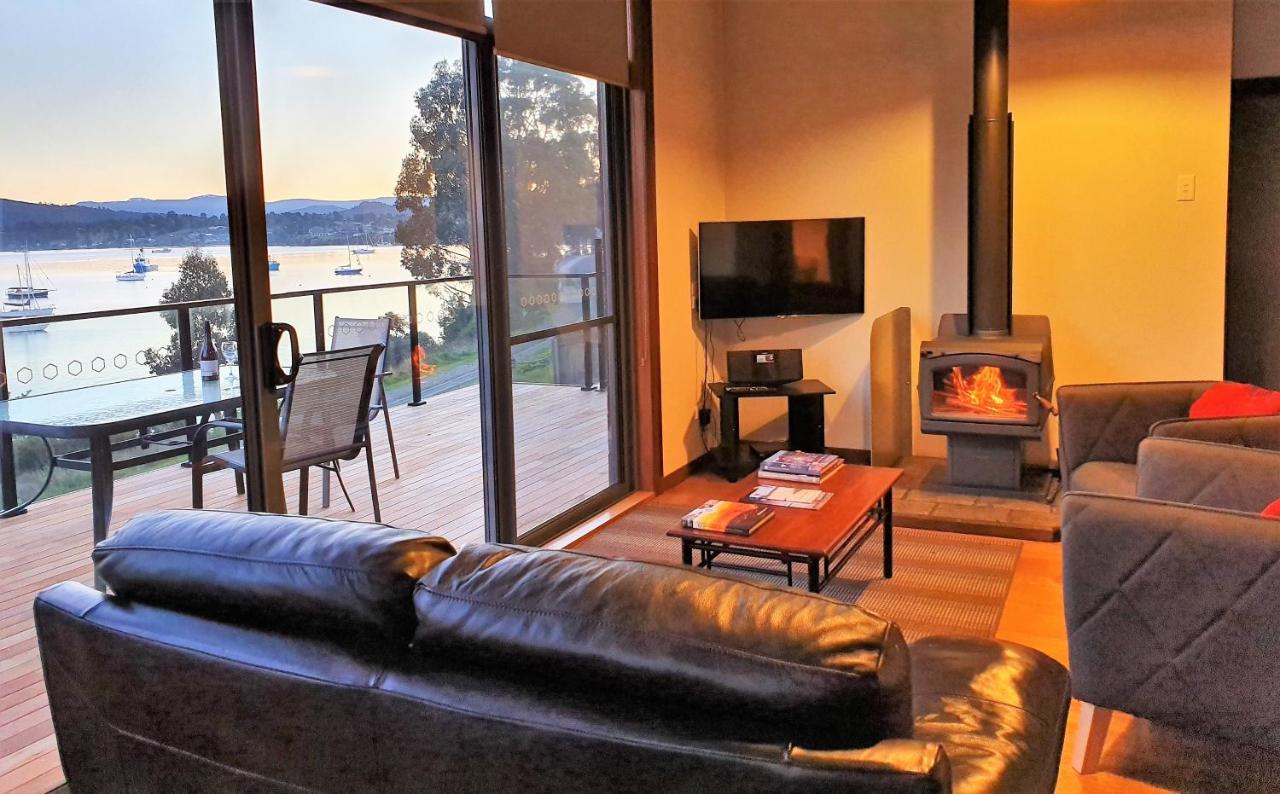דובר The Beach House- Private Jacuzzi And Wood Fire! מראה חיצוני תמונה